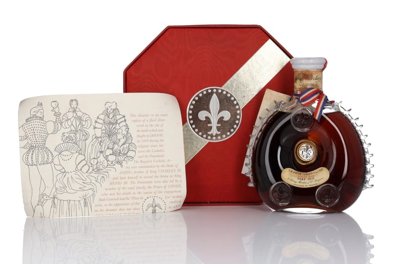 Коллекционный коньяк Rémy Martin Louis XIII с футляром и буклетом