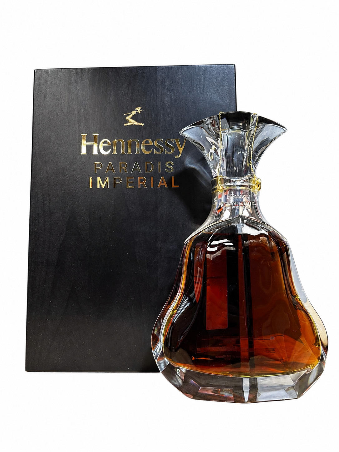 Hennessy Paradis Imperial с фирменным футляром